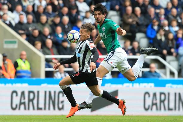 做出更多努 做出更多努